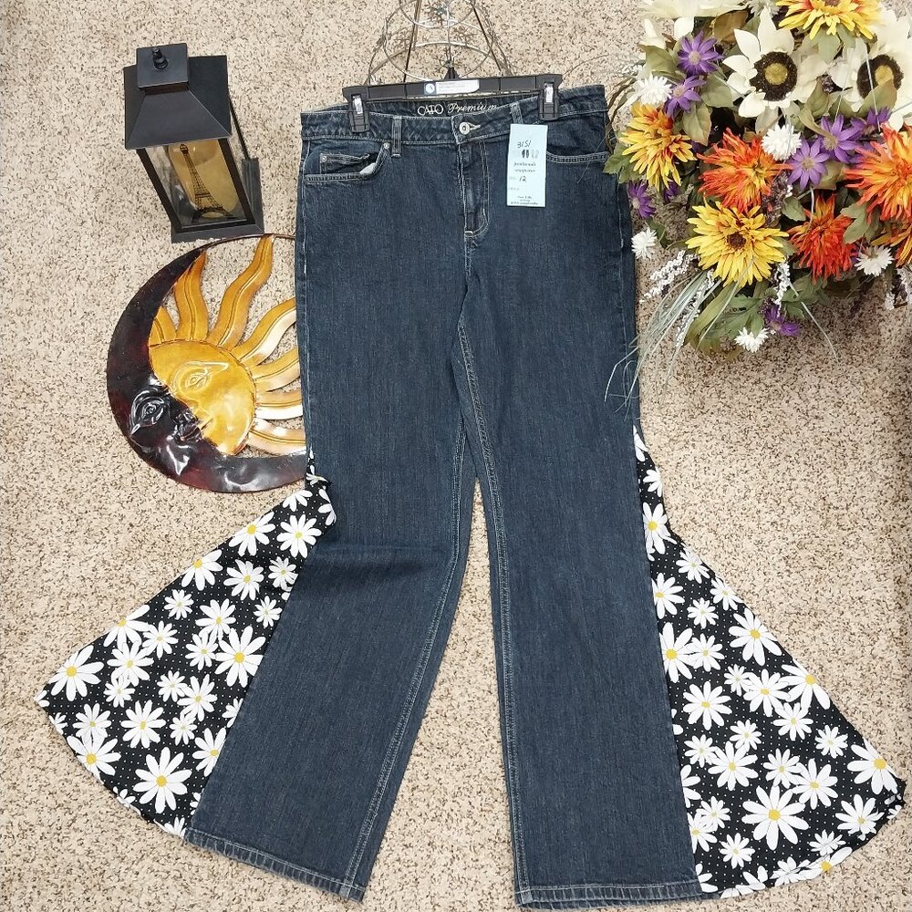 3141 Size 12 Cato Premium Upcycled Bell-Bottoms in Black with Whit Daisy's.